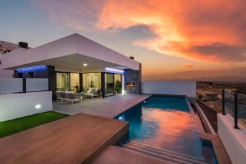 Skyline III - Medvilla Spanje