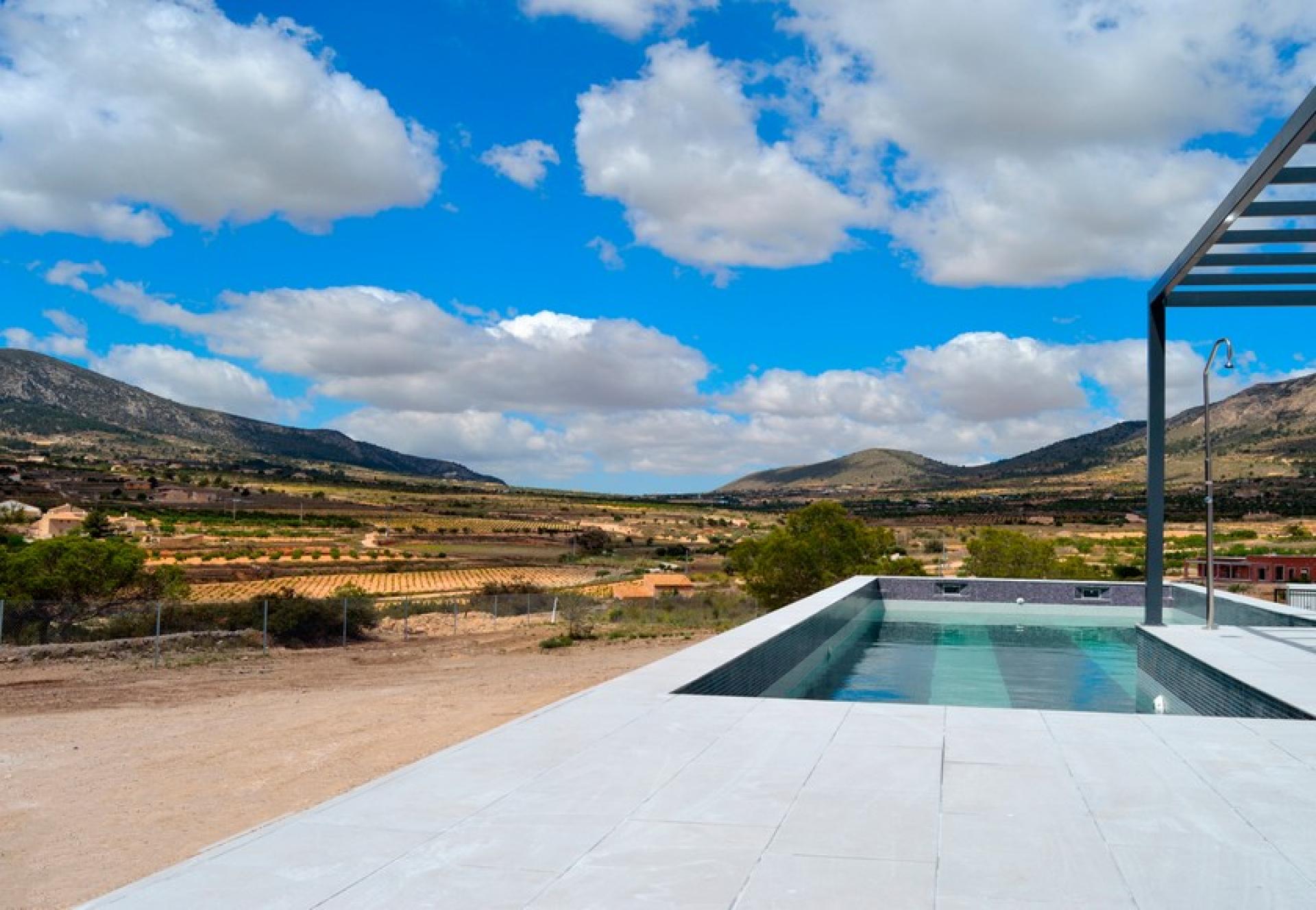 Villa espagnole moderne à Hondon de las Nieves, Hondon valley in Medvilla Spanje