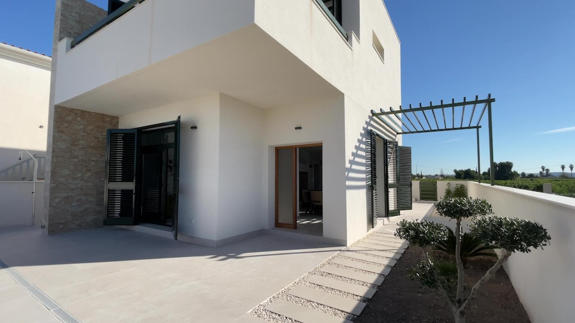 3 chambre Villa à Daya Nueva in Medvilla Spanje