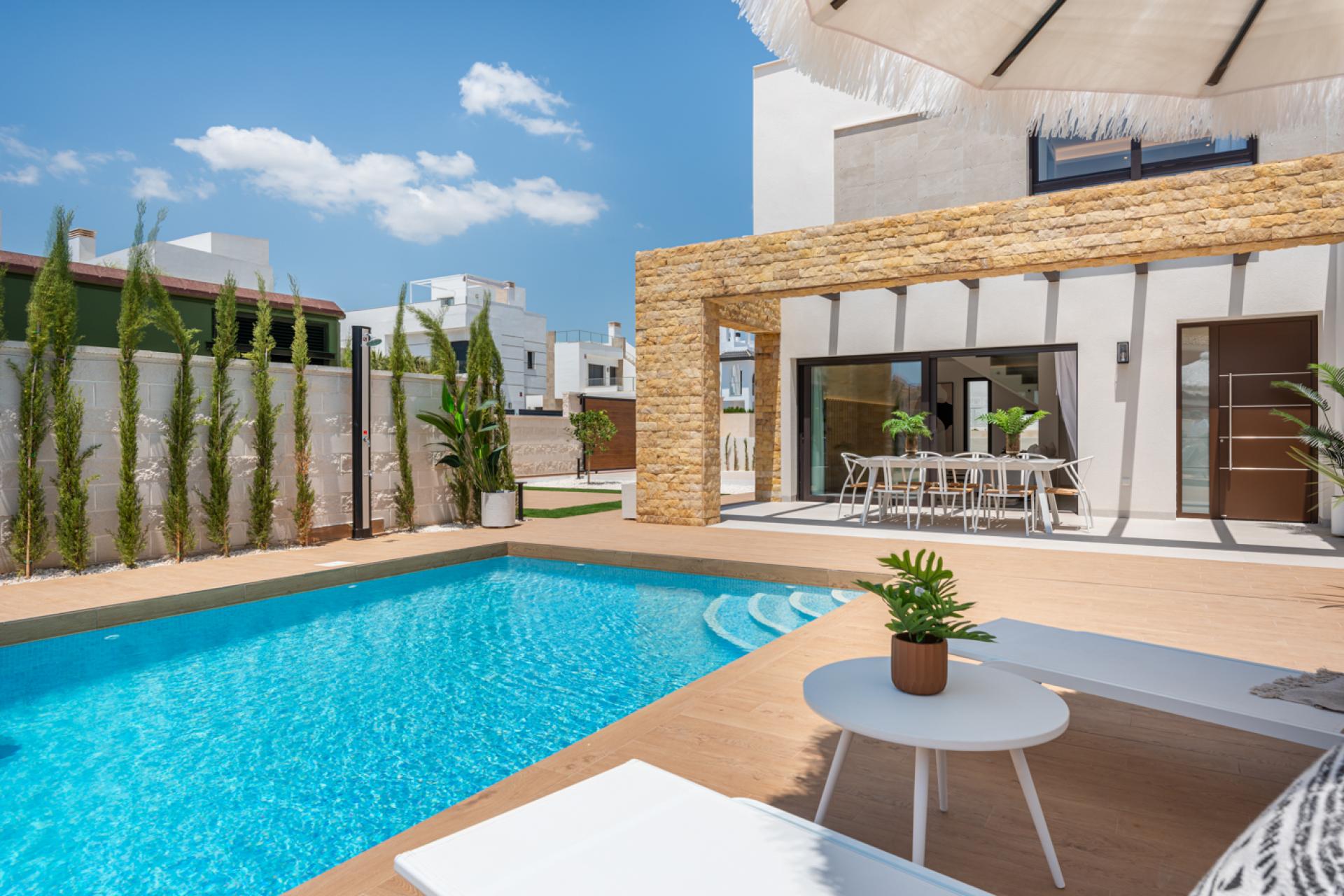 3 chambre Villa à Ciudad Quesada in Medvilla Spanje