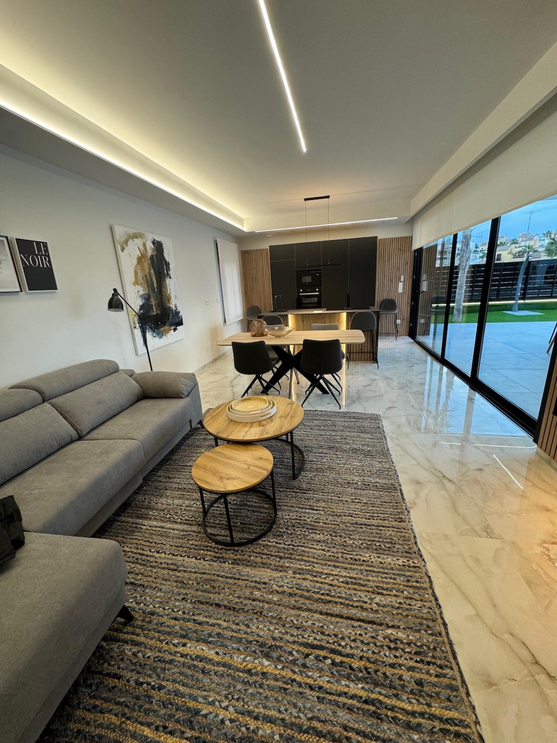 3 chambre Villa à La Finca Golf in Medvilla Spanje