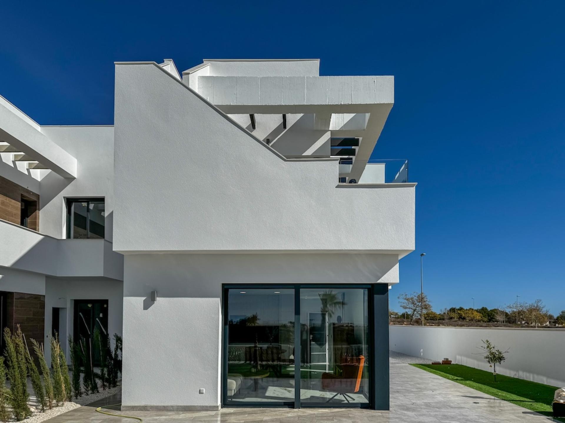 3 chambre Villa à Pilar de la Horadada in Medvilla Spanje
