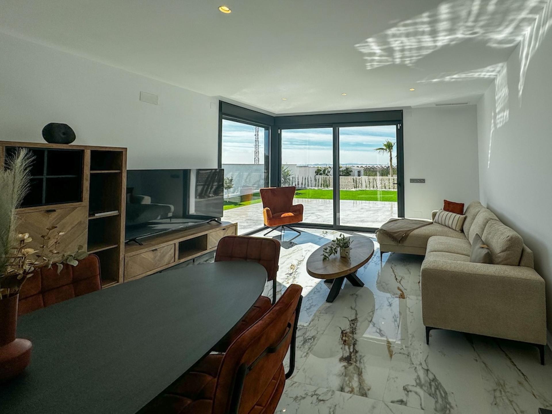 3 chambre Villa à Pilar de la Horadada in Medvilla Spanje