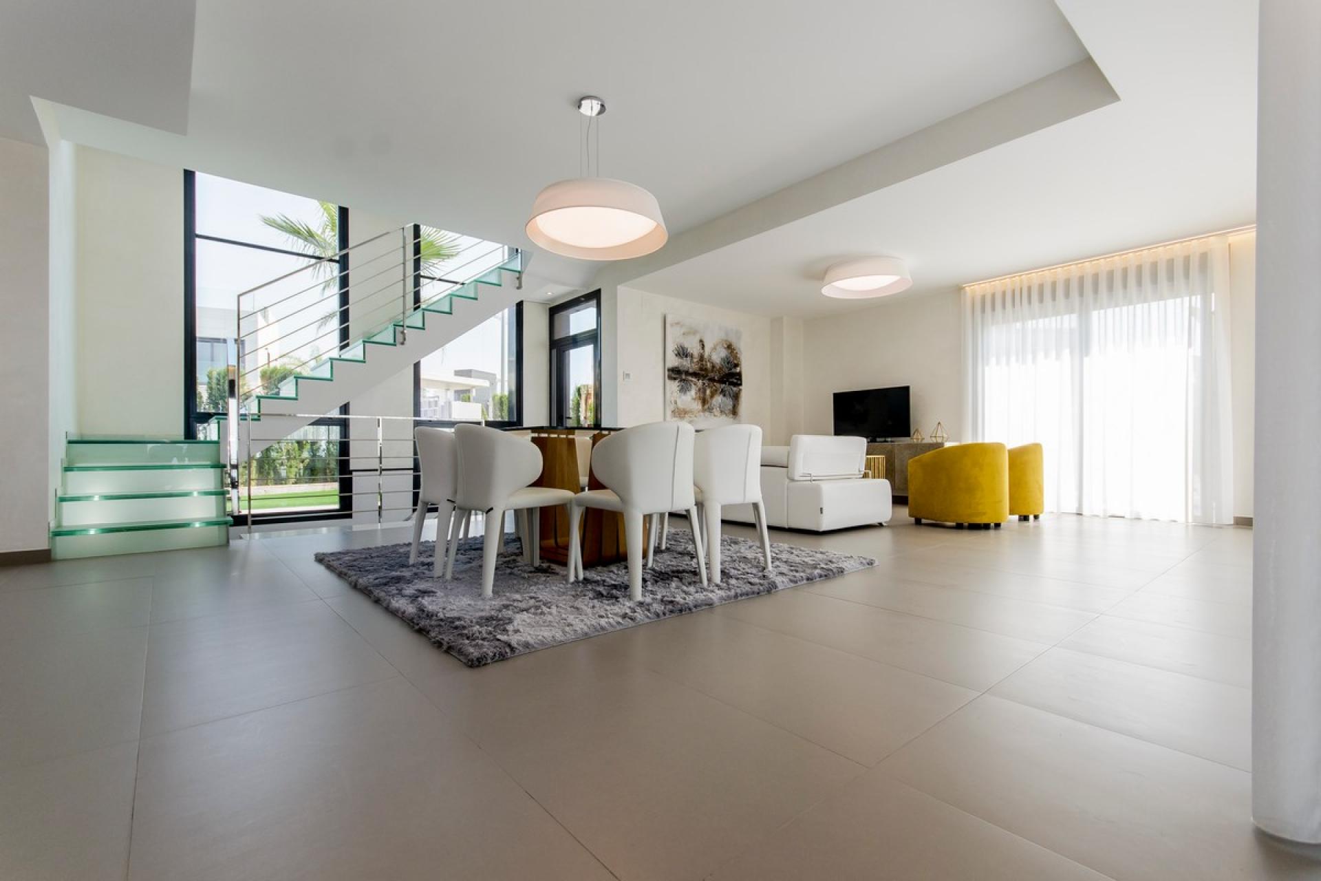 3 chambre Villa à Dehesa De Campoamor in Medvilla Spanje