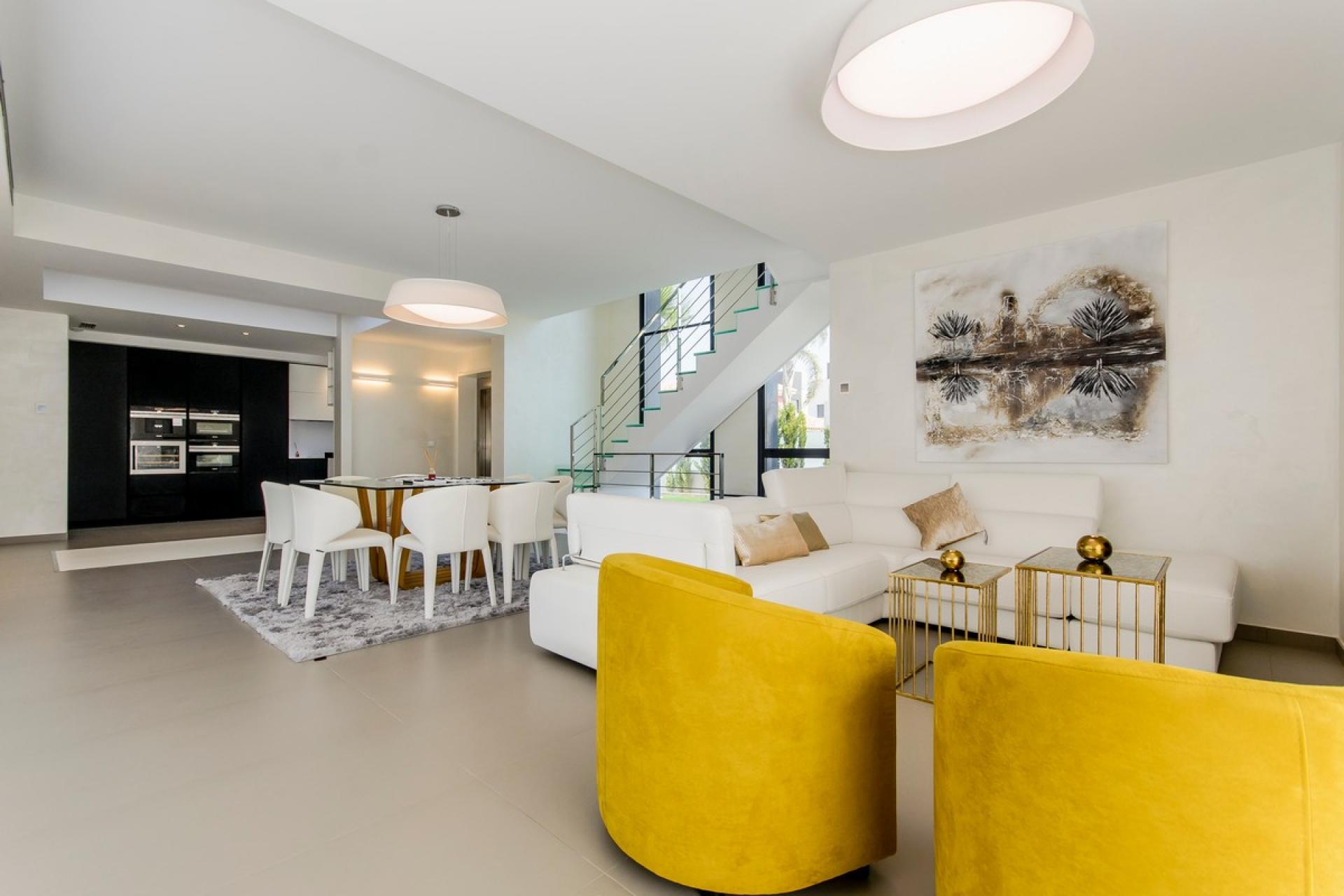 3 chambre Villa à Dehesa De Campoamor in Medvilla Spanje