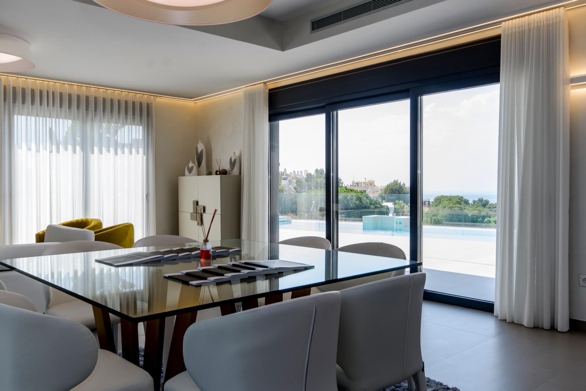 3 chambre Villa à Dehesa De Campoamor in Medvilla Spanje