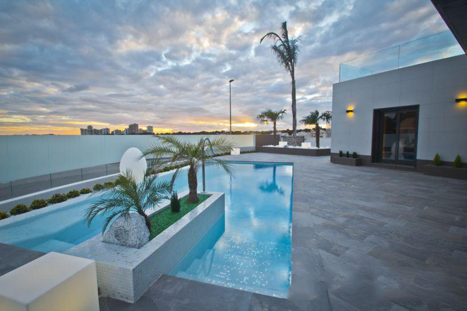 3 chambre Villa à Dehesa De Campoamor in Medvilla Spanje