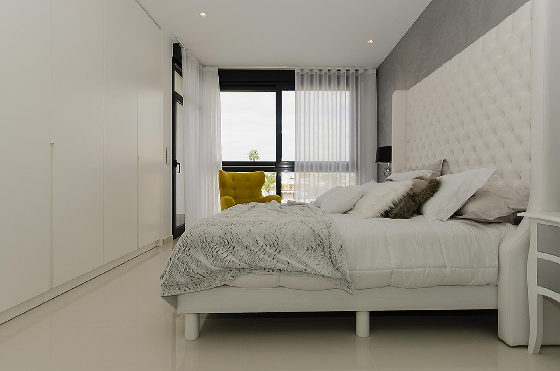 3 chambre Villa à Dehesa De Campoamor in Medvilla Spanje