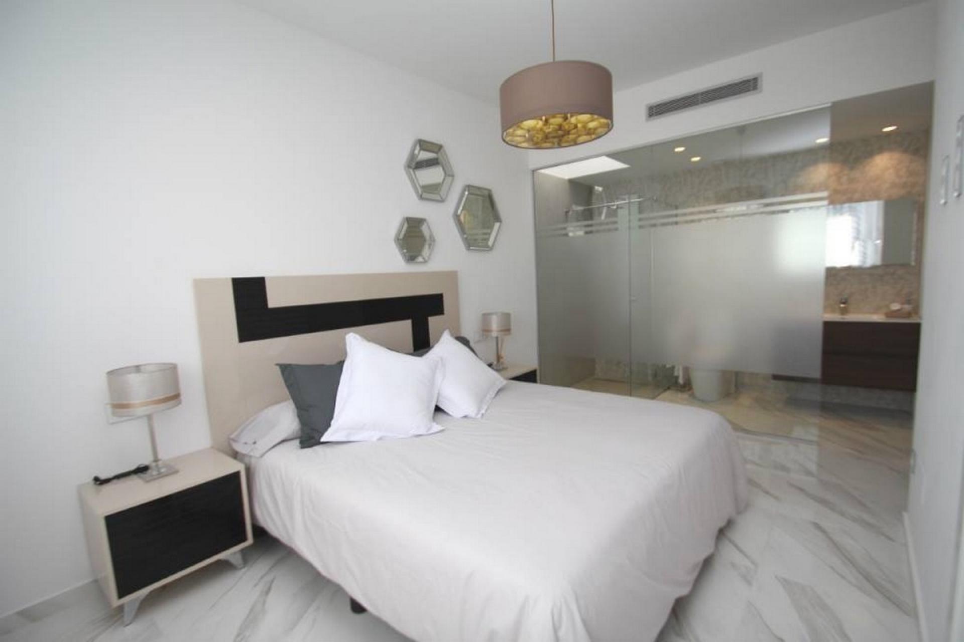 3 chambre Villa à Dehesa De Campoamor in Medvilla Spanje