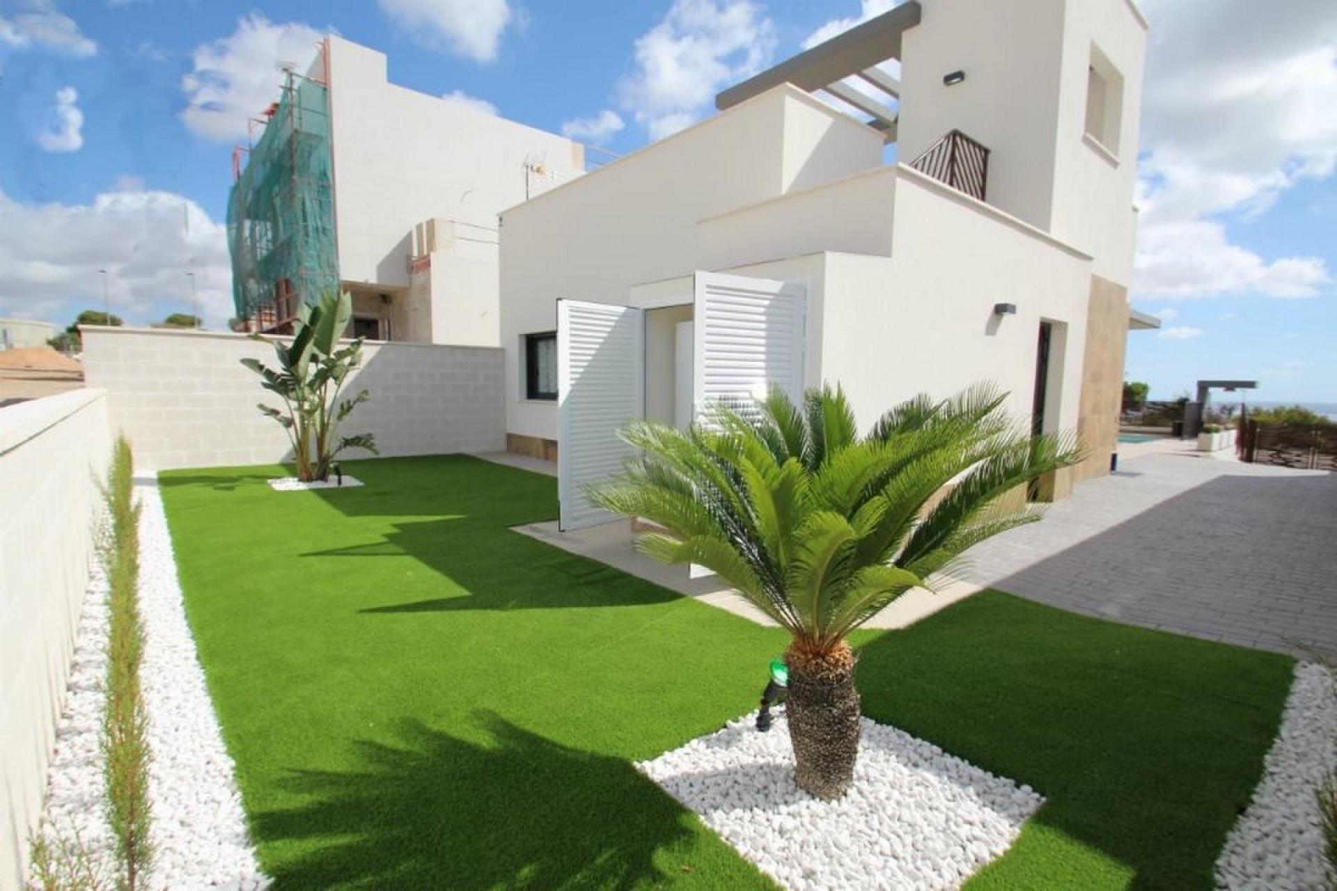 3 chambre Villa à Dehesa De Campoamor in Medvilla Spanje