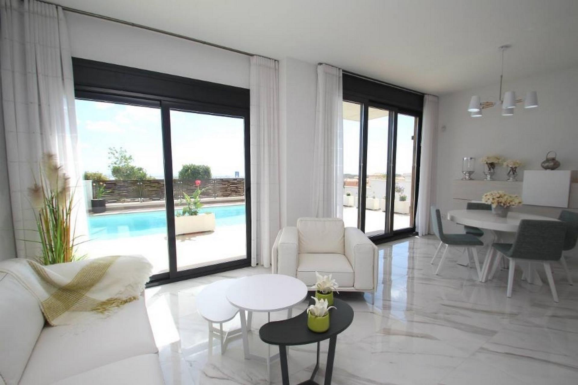 3 chambre Villa à Dehesa De Campoamor in Medvilla Spanje