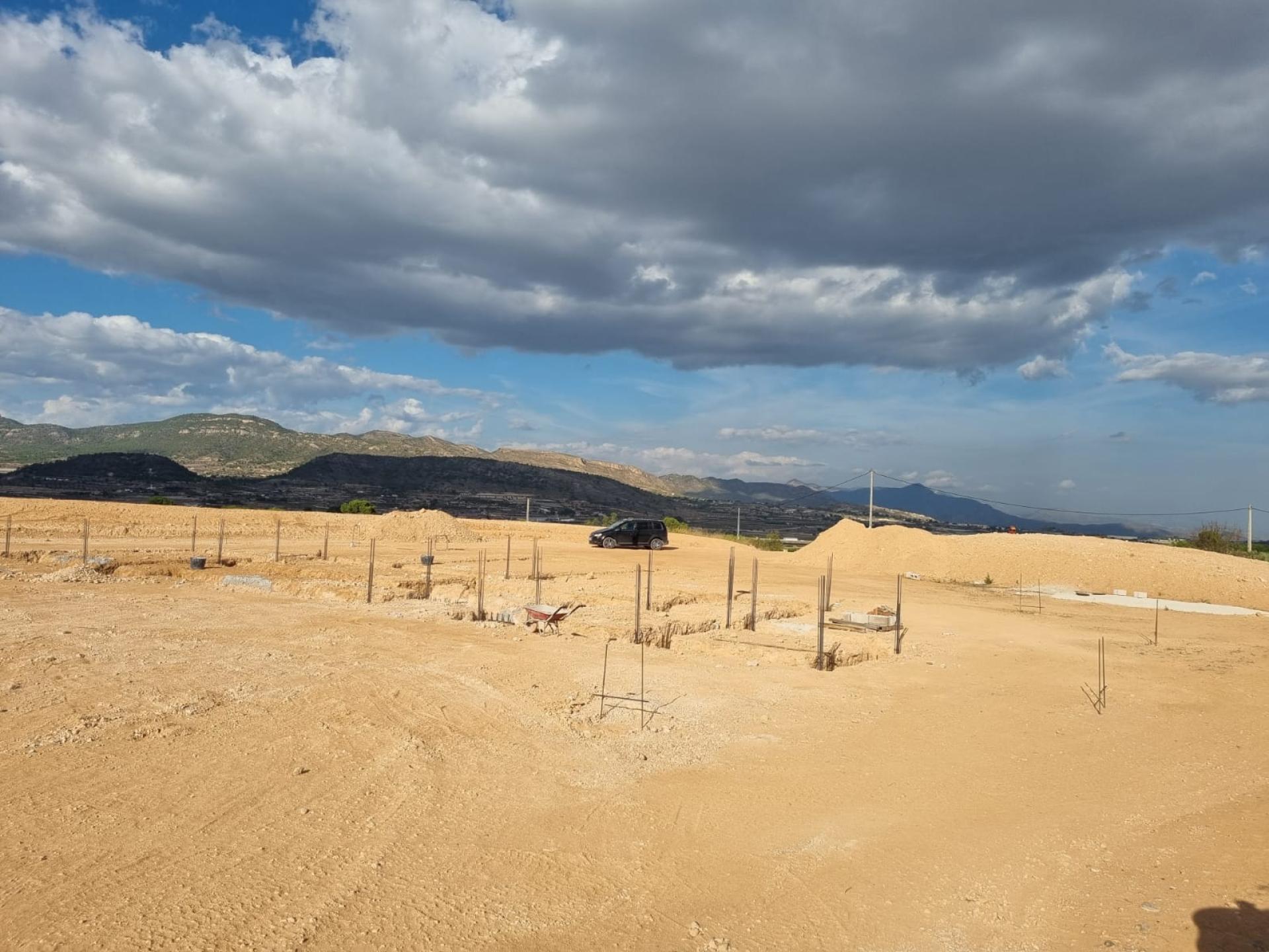 Villa individuelle avec piscine en construction à La Romana in Medvilla Spanje