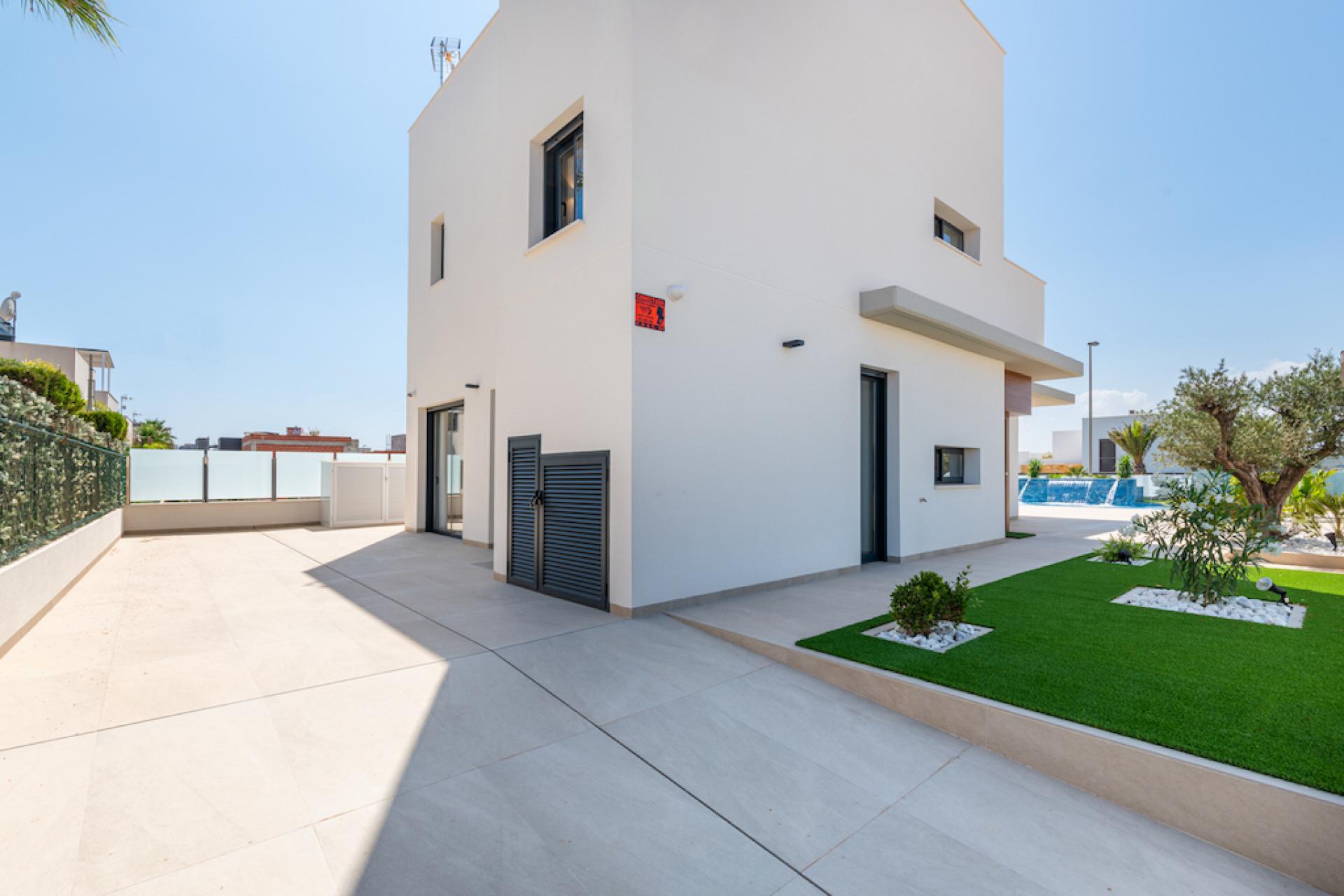 3 chambre Villa à Dehesa De Campoamor in Medvilla Spanje