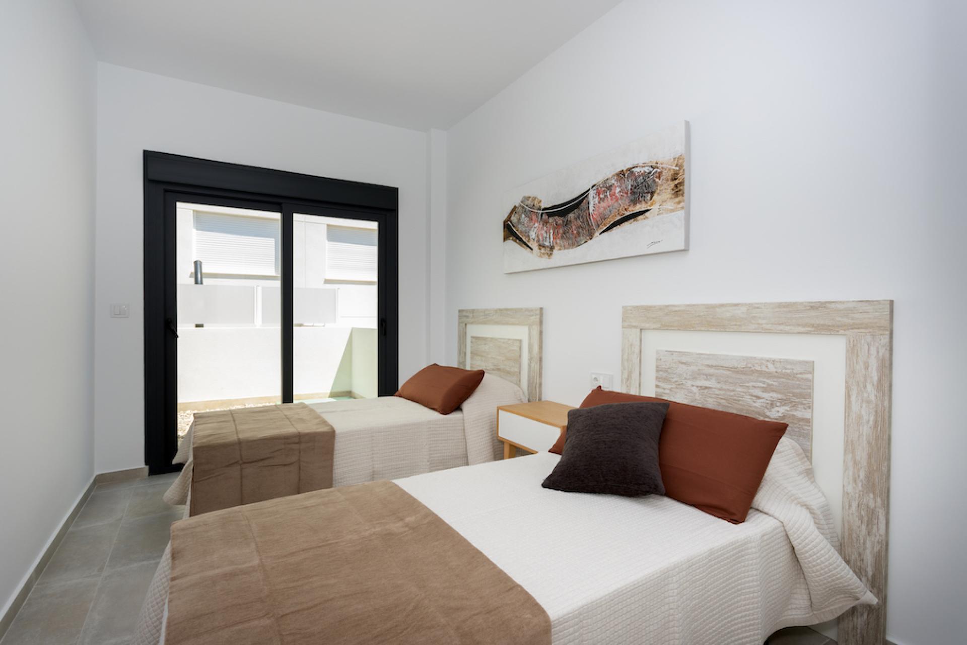 3 chambre Maisonettes à Daya Nueva in Medvilla Spanje