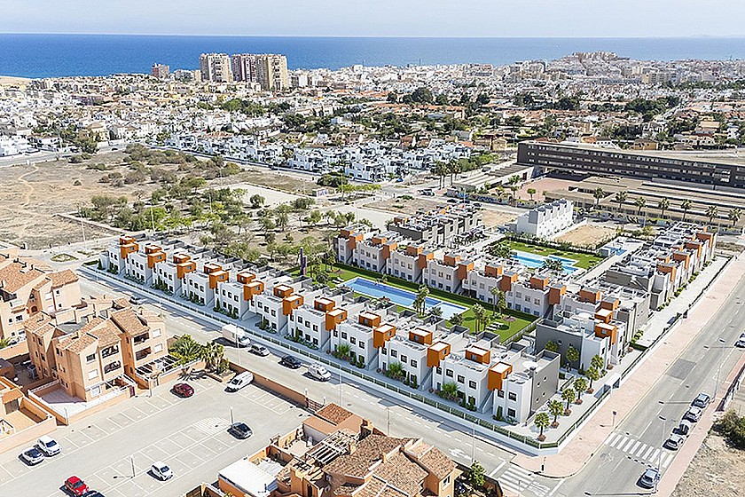 3 chambre Appartement - jardin à Torrevieja in Medvilla Spanje