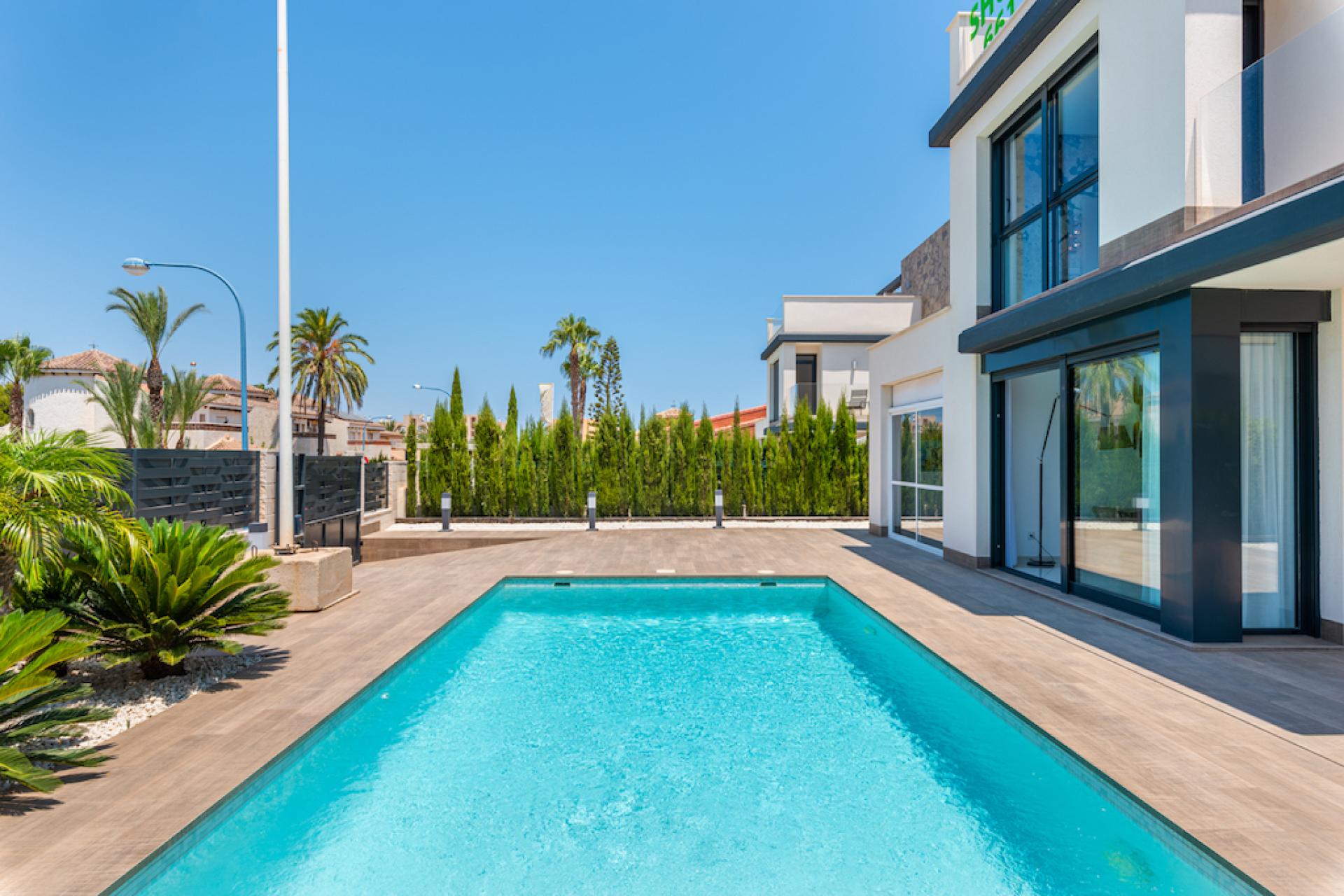 4 chambre Villa à La Manga Del Mar Menor in Medvilla Spanje