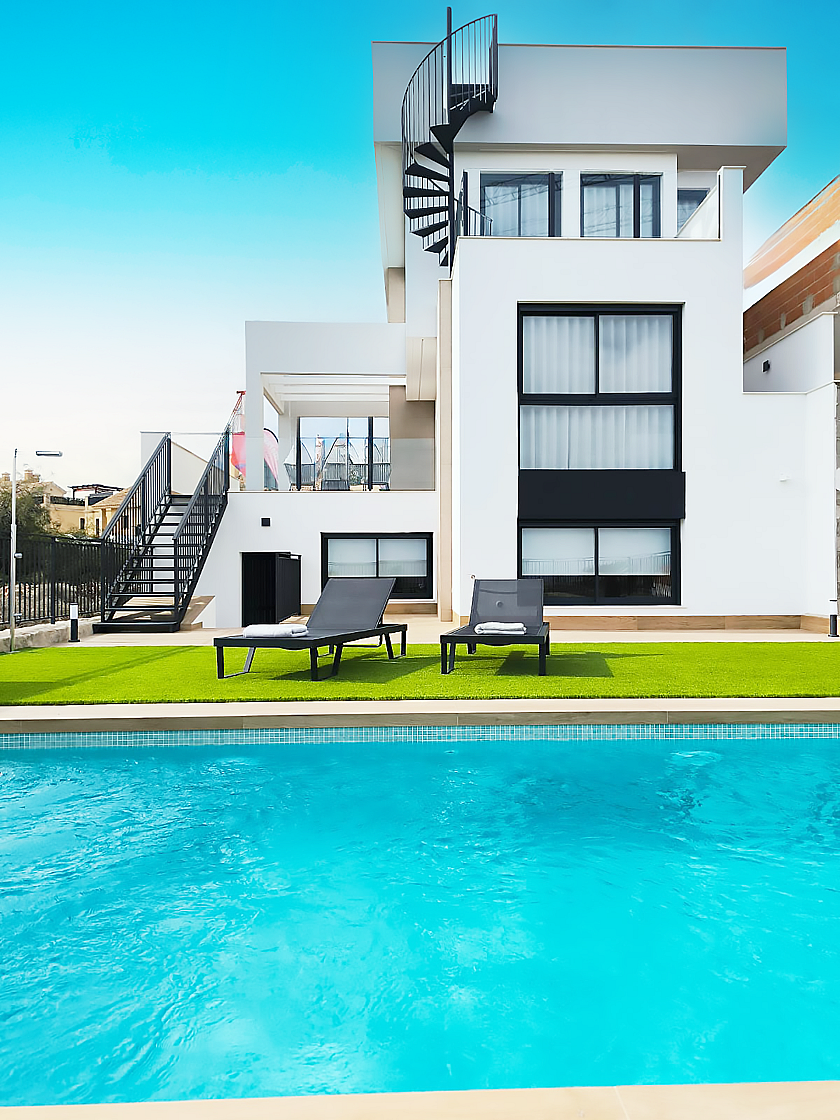3 chambre Villa avec sous-sol à La Finca Golf in Medvilla Spanje