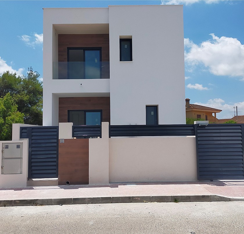 3 chambre Villa à Daya Nueva in Medvilla Spanje