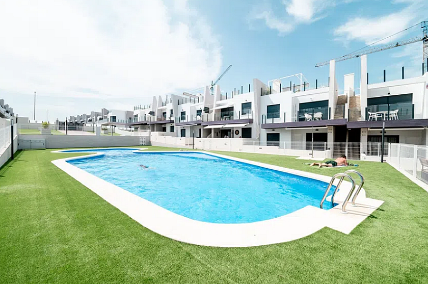 Penthouse lumineux et spacieux à San Miguel de Salinas