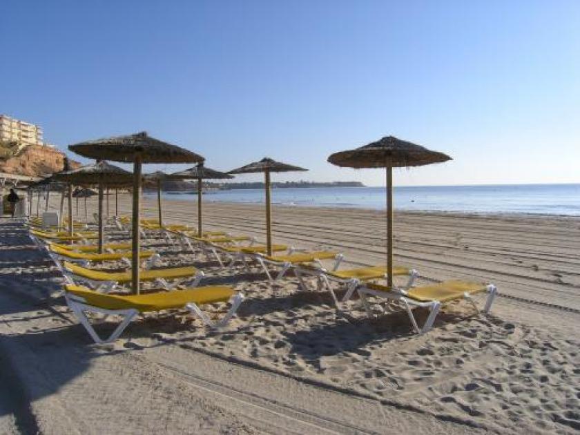 Plage de Dehesa de Campoamor in Medvilla Spanje