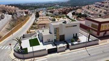Instapklare villa in Finestrat - Medvilla Spanje