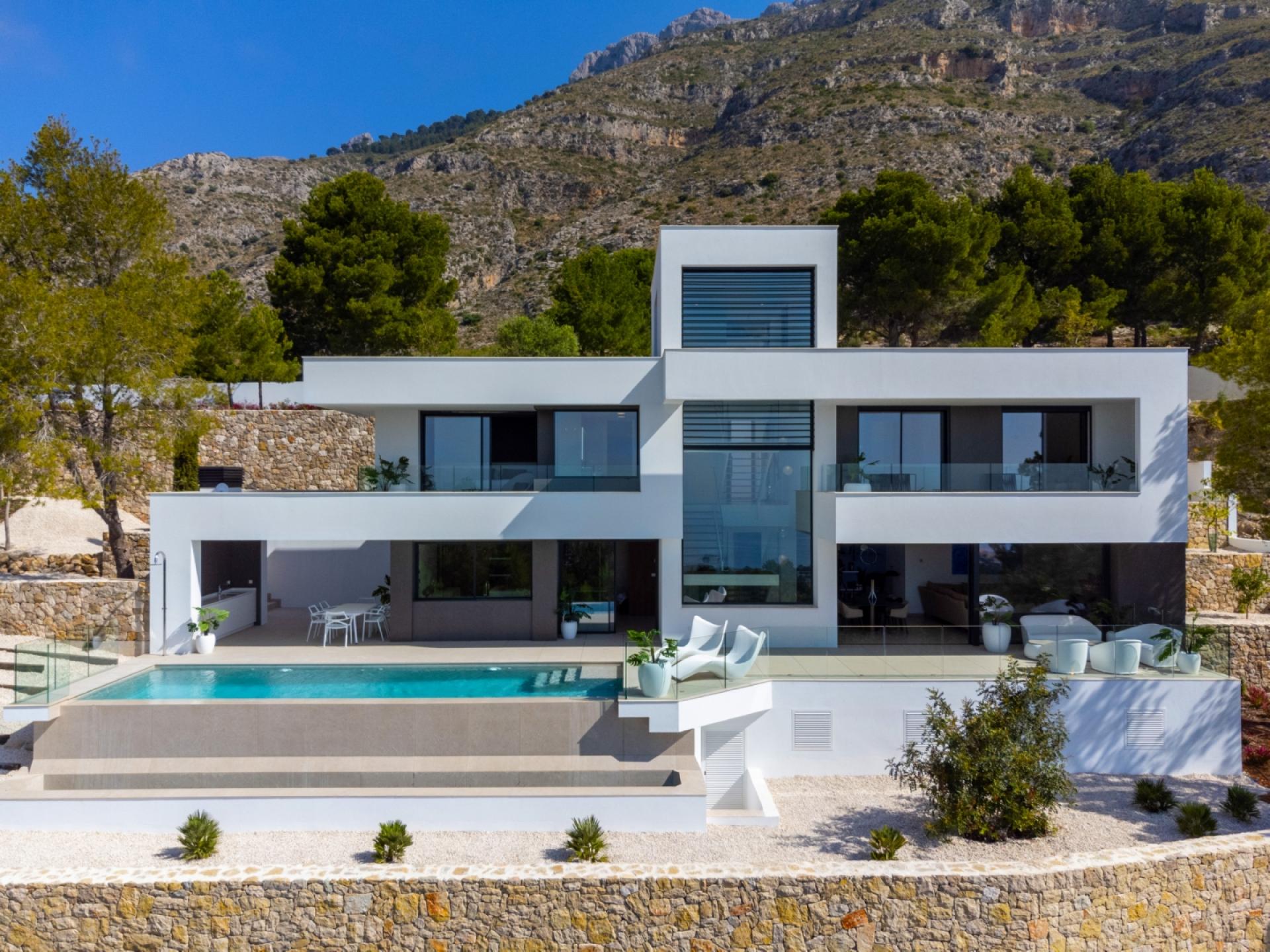 Top villa dans la zone exclusive de la Mondaine Altea in Medvilla Spanje