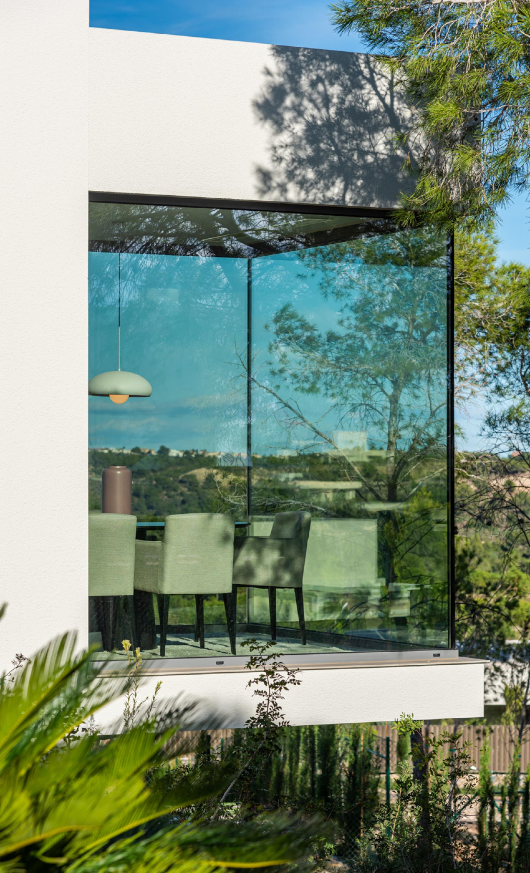 Villa au design unique sur le luxueux complexe de golf de Las Colinas in Medvilla Spanje