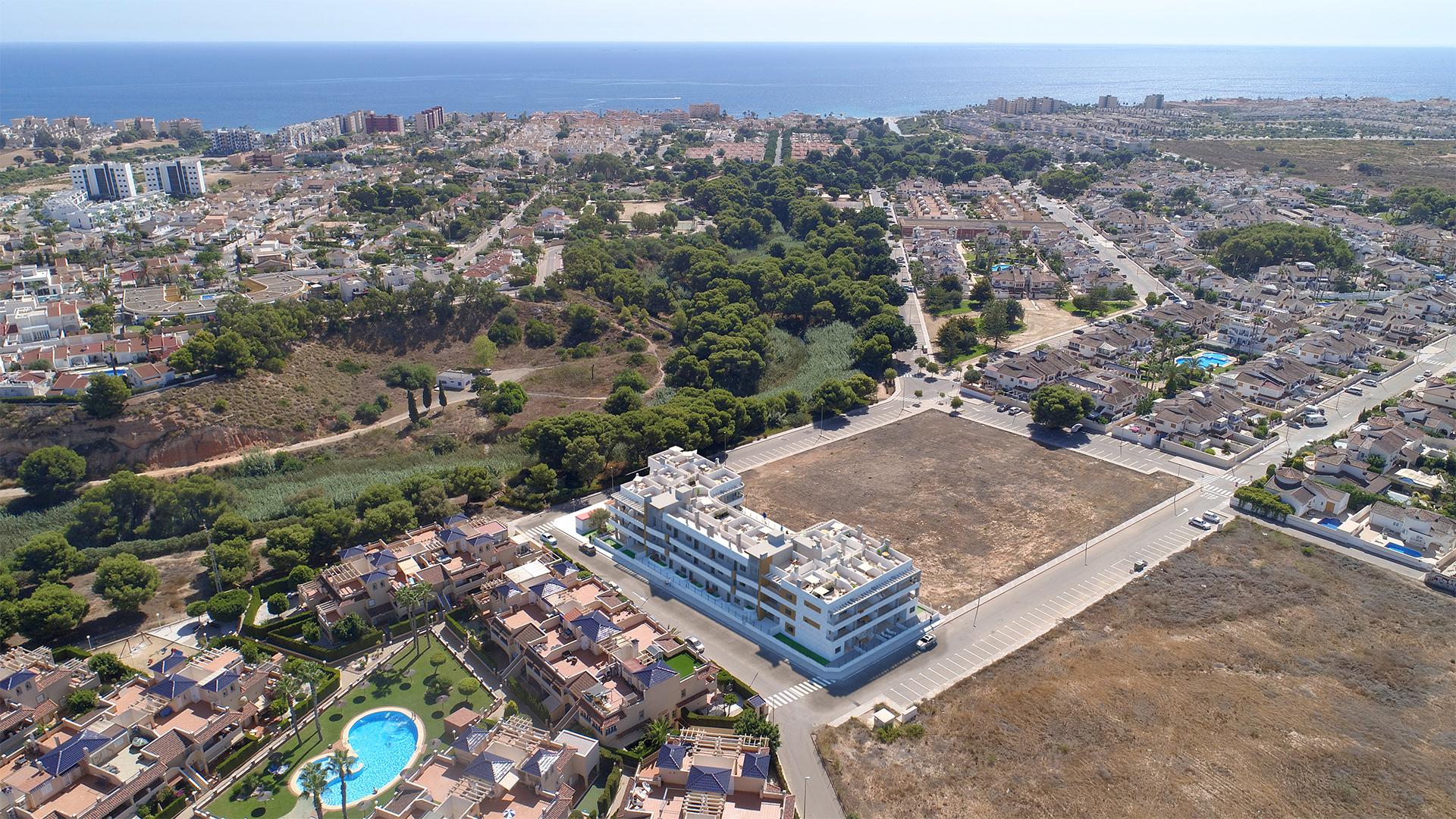 Nouvelle construction près de la plage de Mil Palmeras, entre Campoamor et Torre de la Horadada in Medvilla Spanje