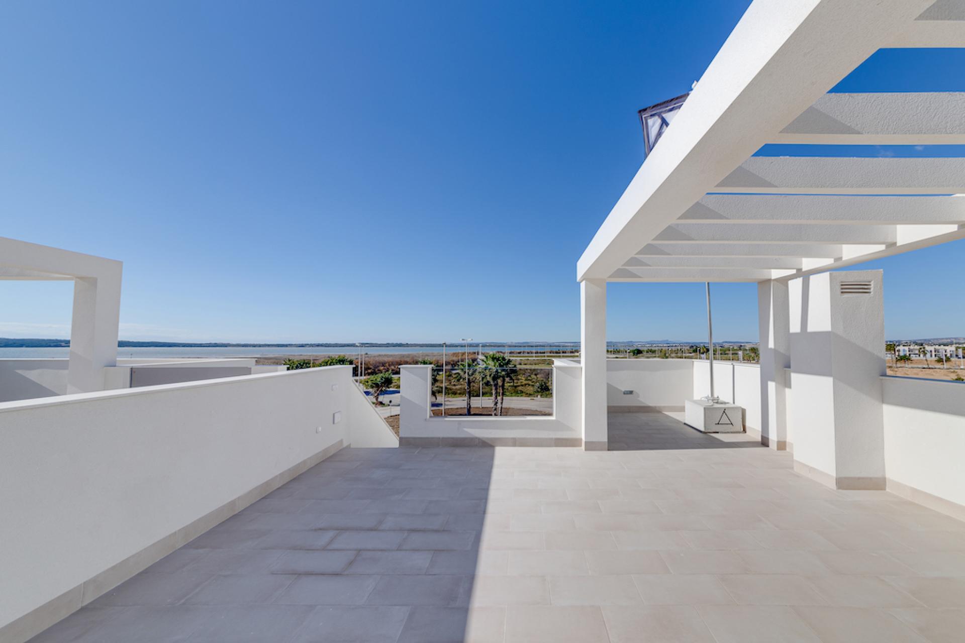 2 chambre Appartements - terrasse sur le toit à El Raso - Nouvelle construction in Medvilla Spanje