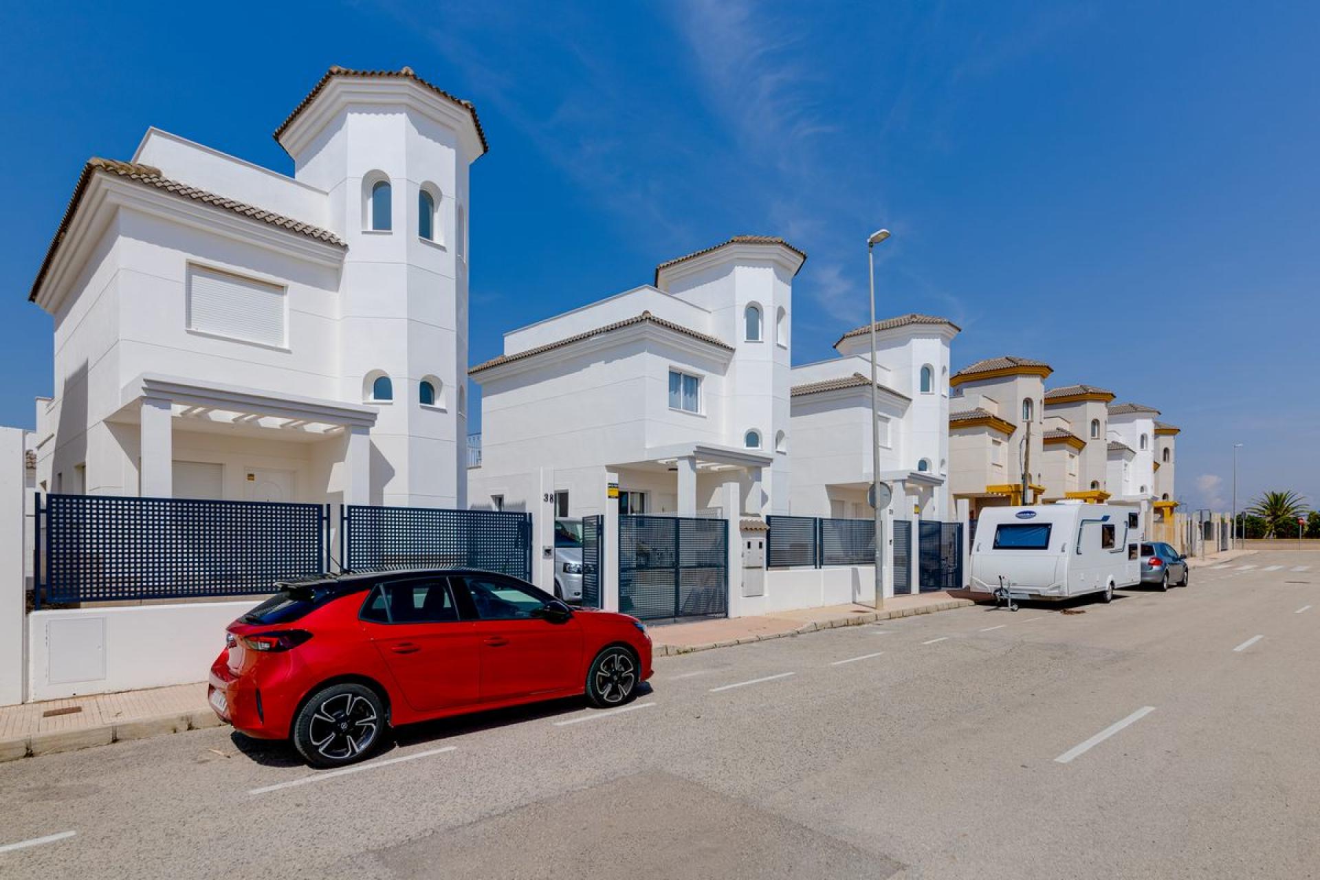 Villas avec 3 chambres à San Fulgencio, Alicante in Medvilla Spanje