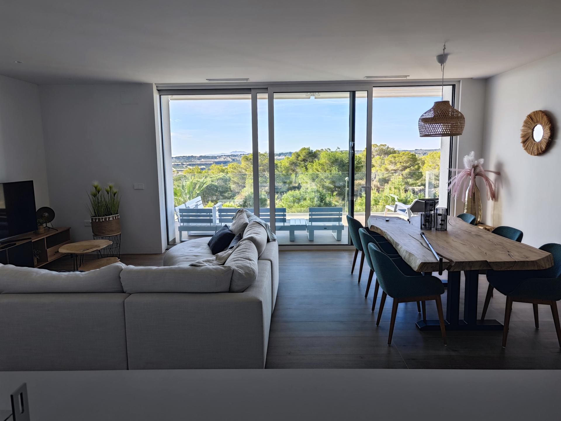 Appartement de revente de luxe sur Las Colinas Golf in Medvilla Spanje